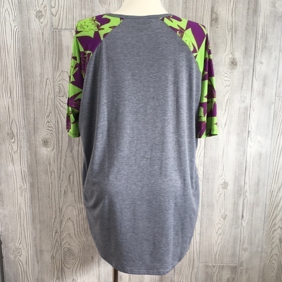 LULAROE Halloween Dracula Green/Purple/Gray Baseball Top Size Small - Picture 4 of 7